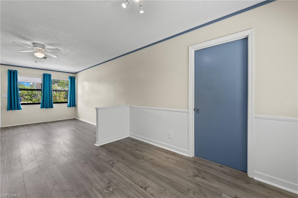 FORT MYERS SHORES - Residential