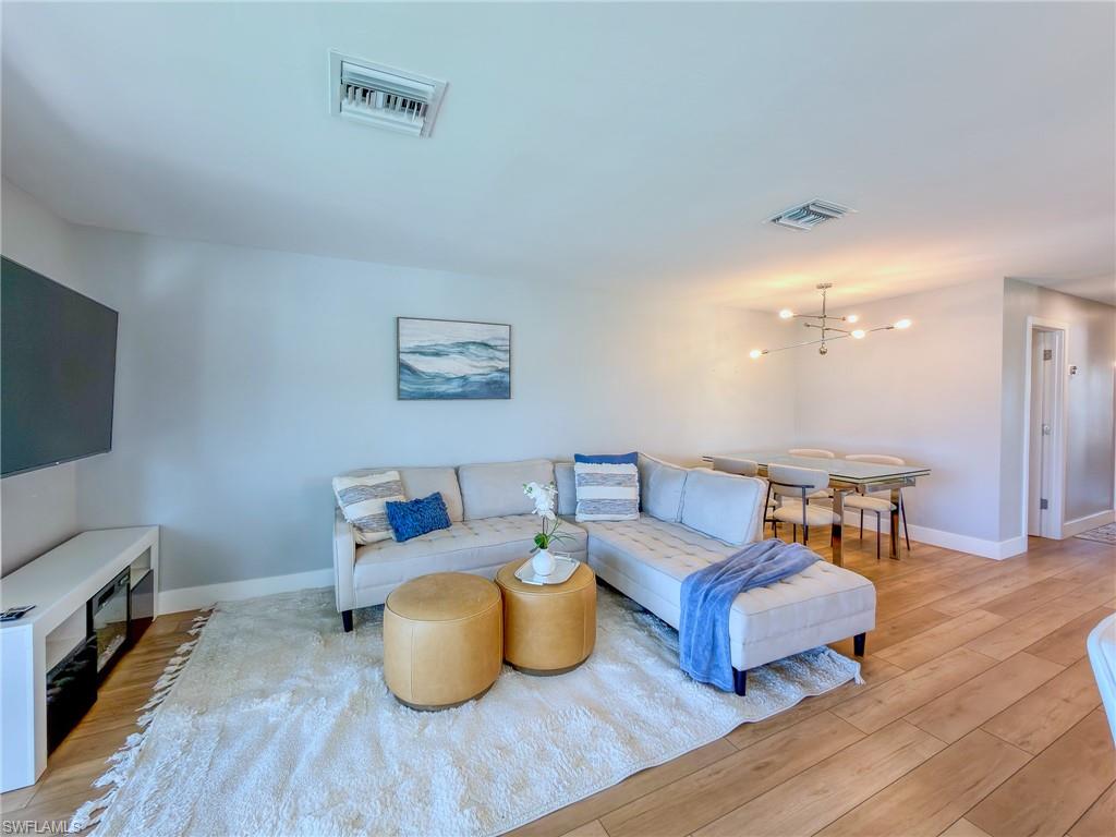 AMBASSADOR CLUB - Residential