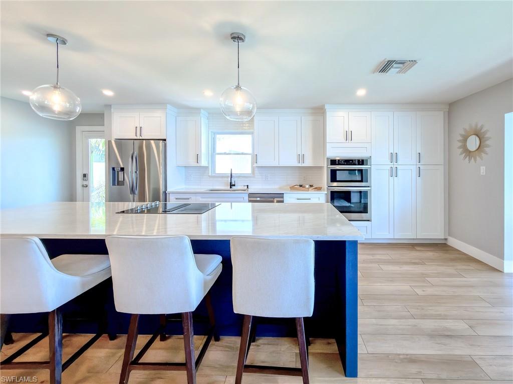 AMBASSADOR CLUB - Residential