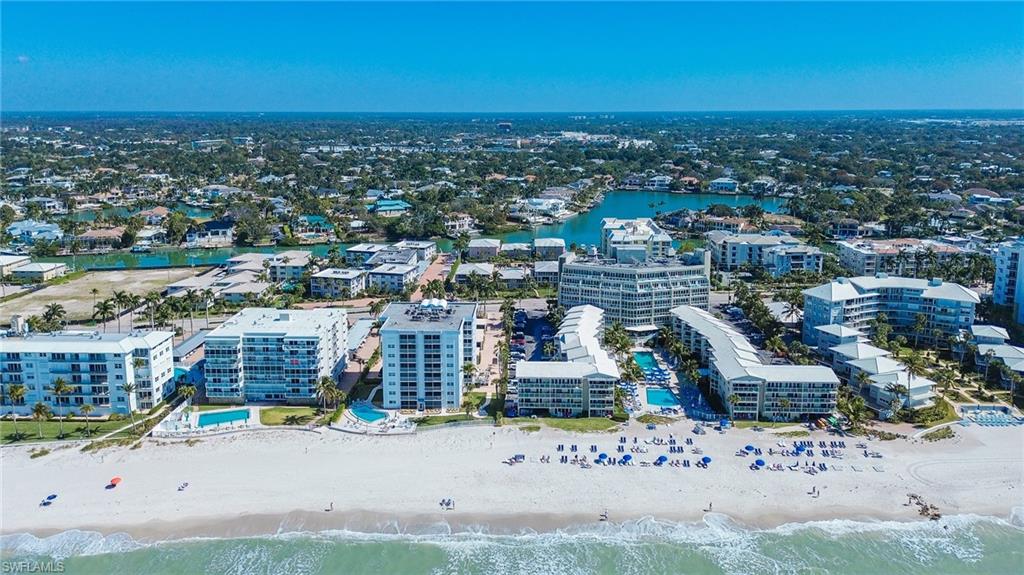 AMBASSADOR CLUB - Residential