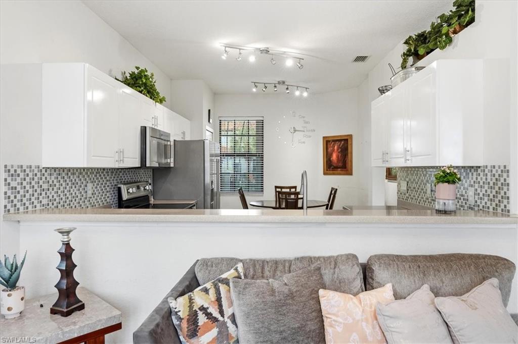 BRISTOL PINES - Residential