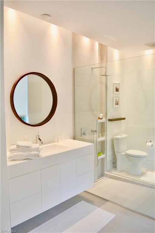 LAKE PARK - Residential