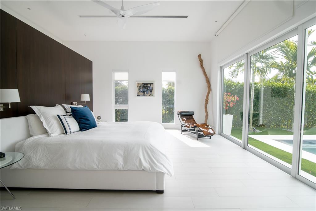 LAKE PARK - Residential