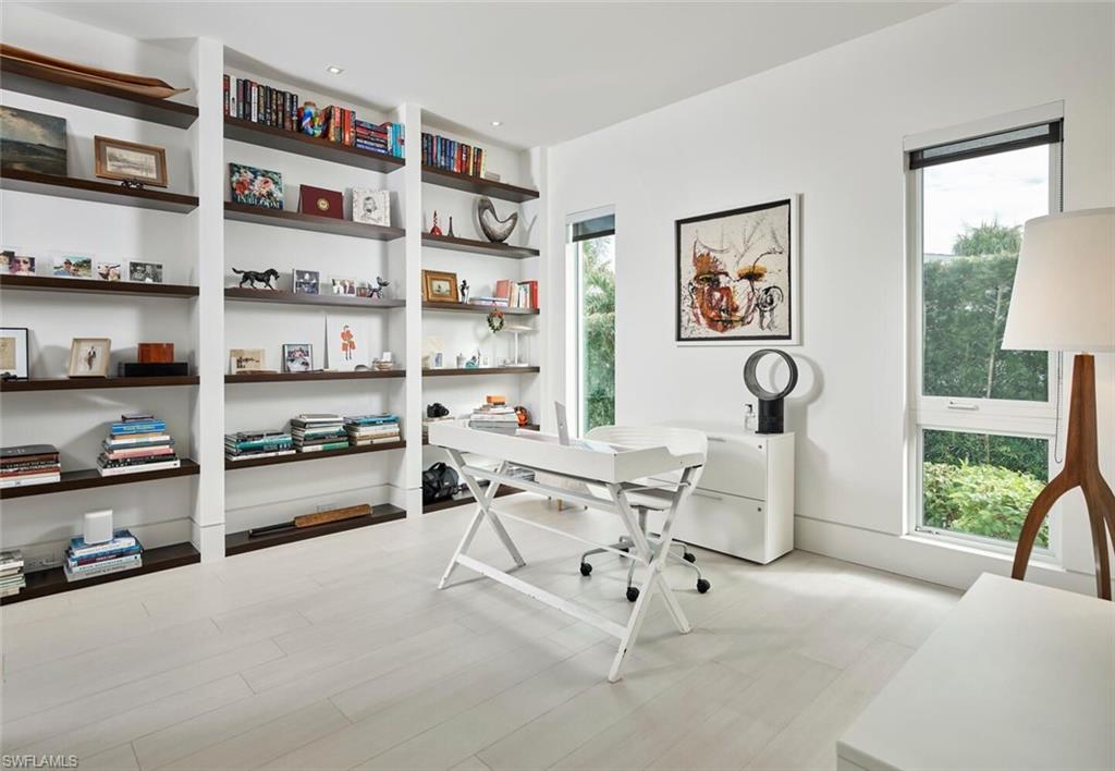 LAKE PARK - Residential