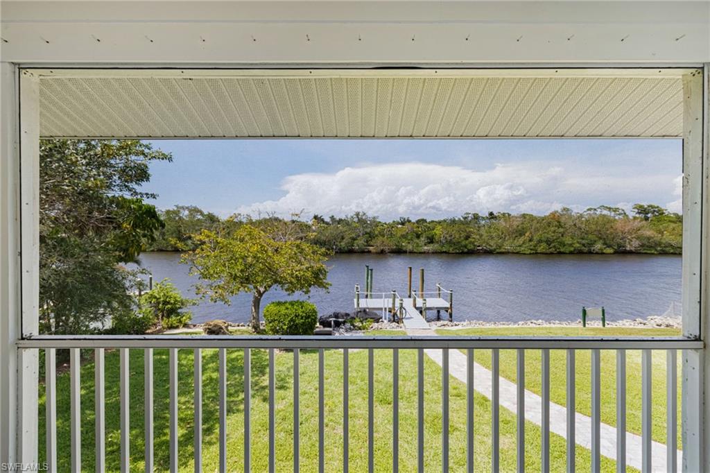 IMPERIAL SHORES - Residential