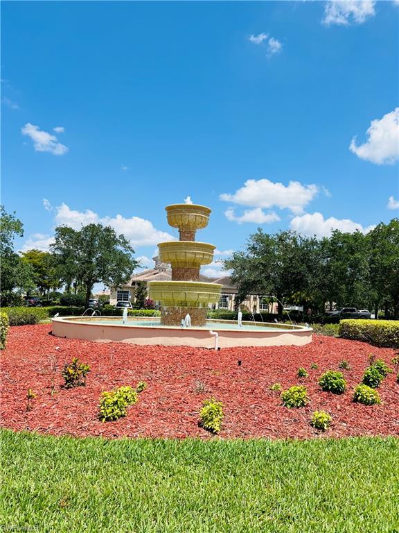 OLYMPIA POINTE - Residential