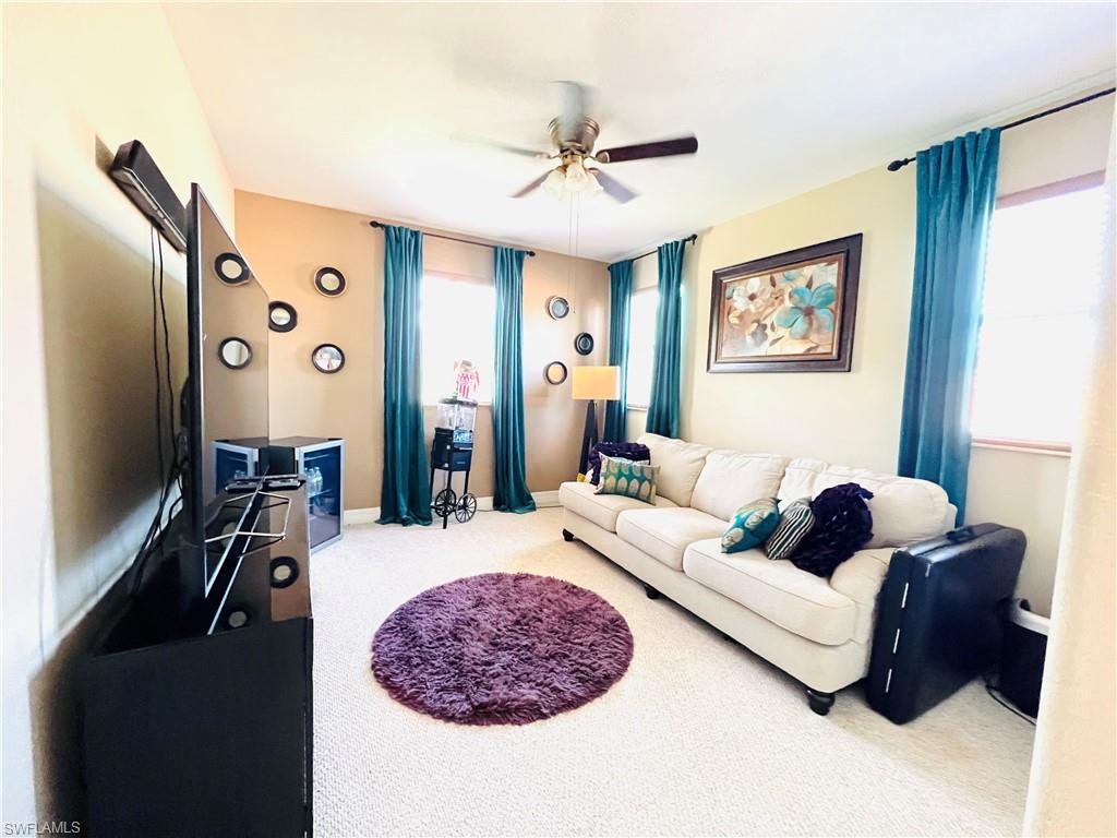 OLYMPIA POINTE - Residential