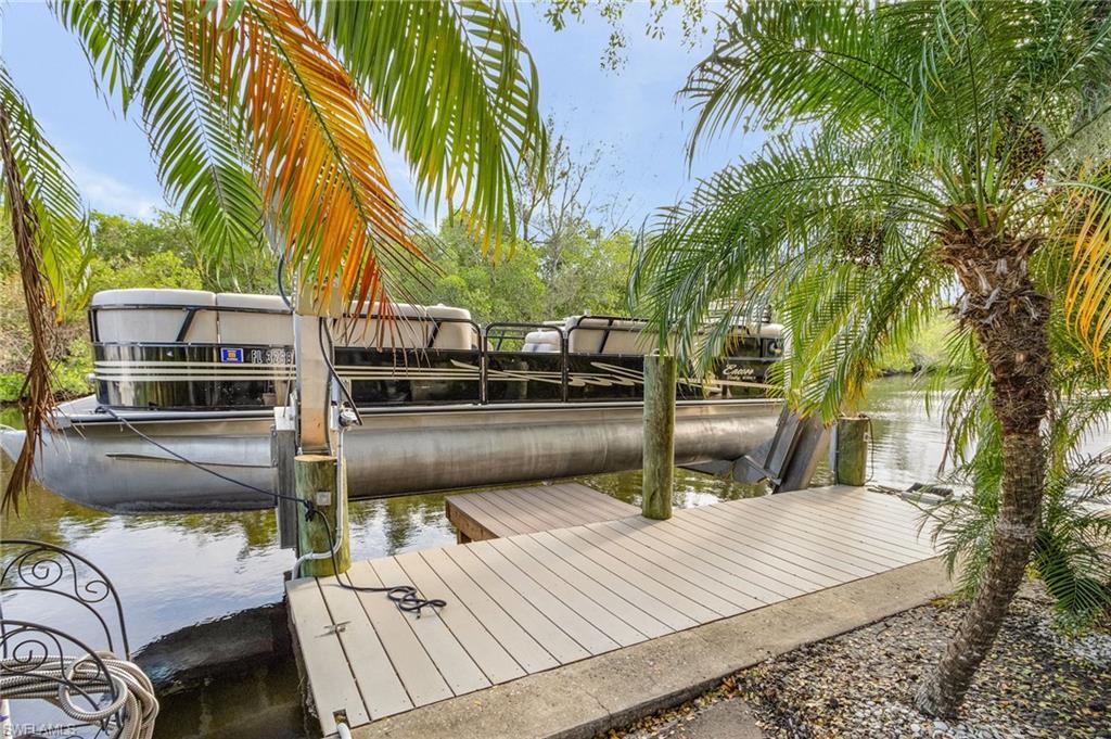 OLD BRIDGE VILLAGE - Residential