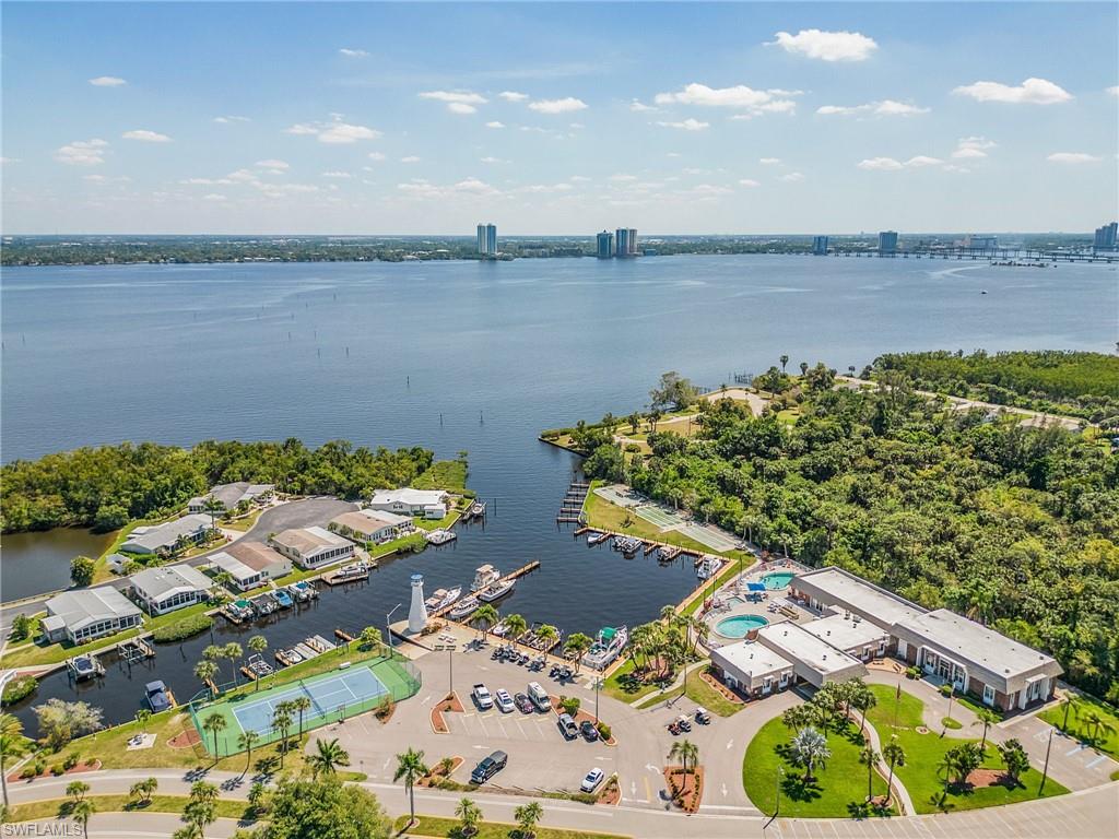 OLD BRIDGE VILLAGE - Residential