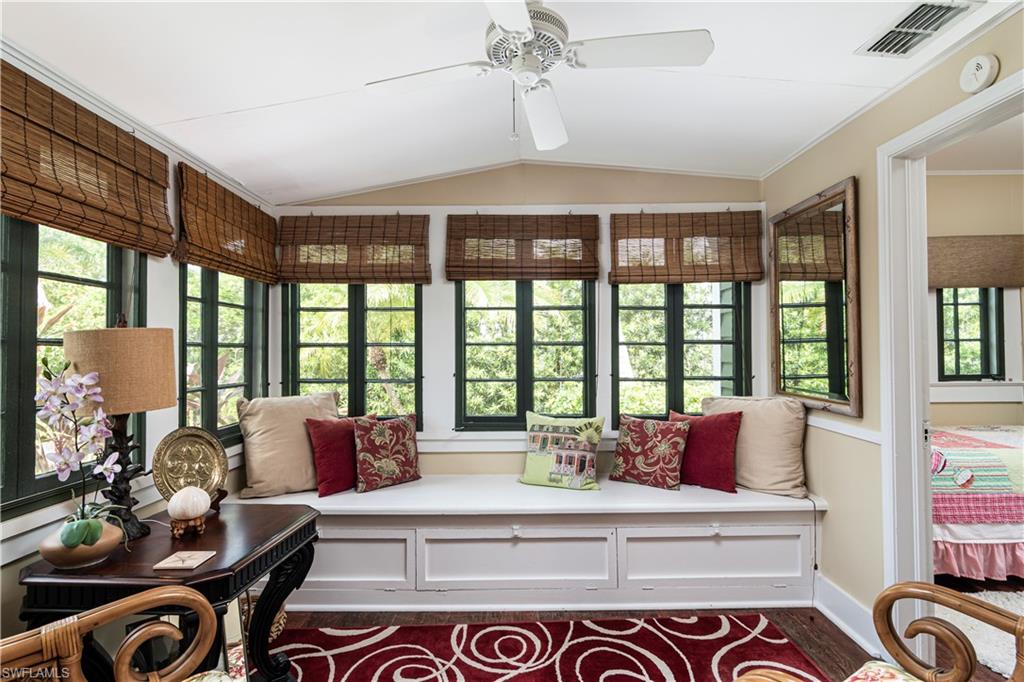 OLDE NAPLES - Residential