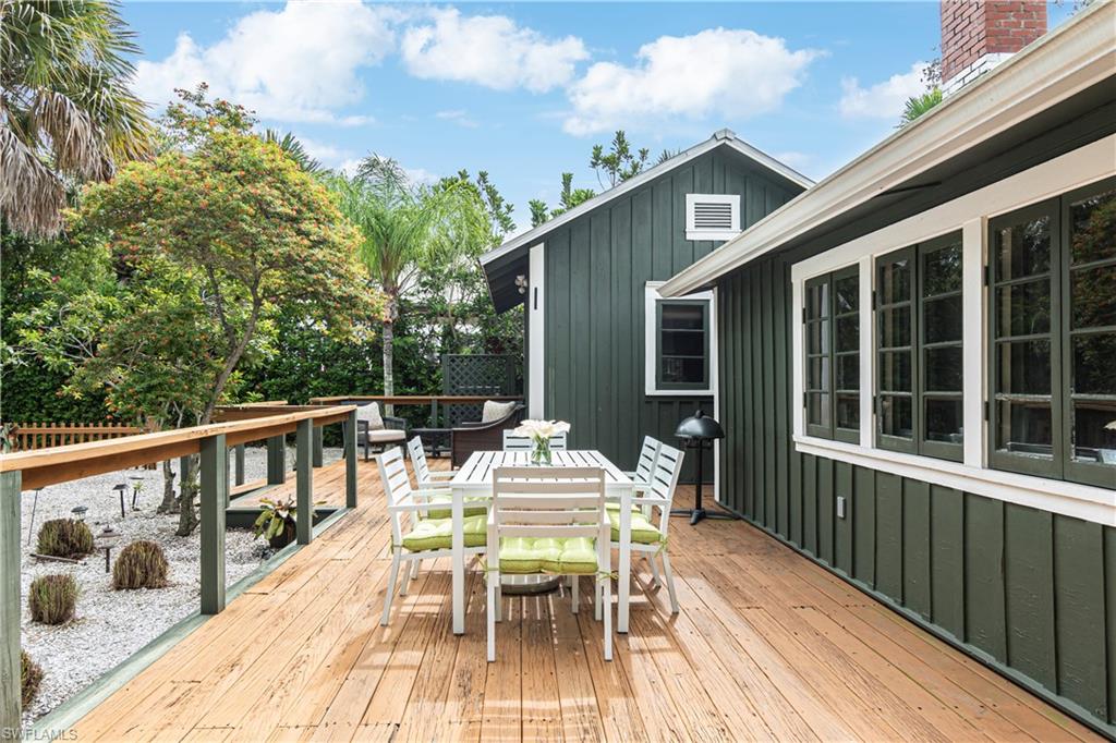 OLDE NAPLES - Residential