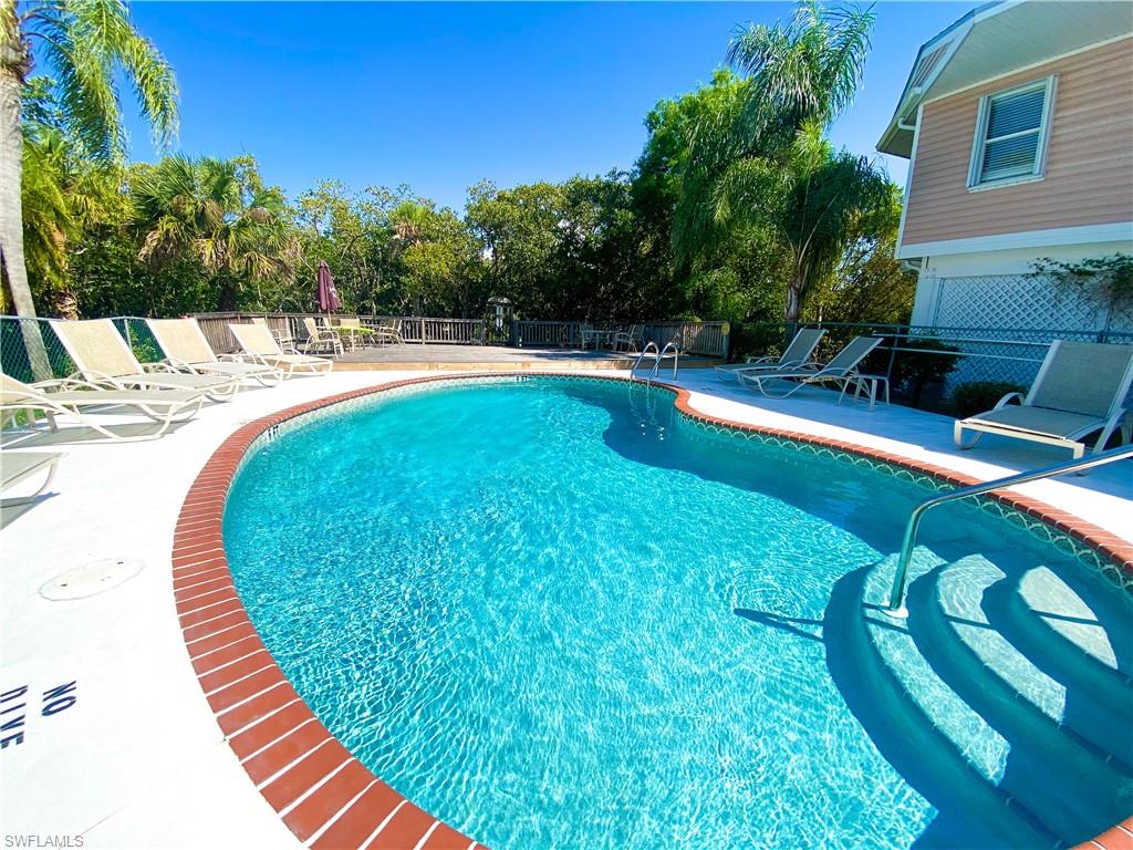 MANGROVE BAY CONDO - Residential