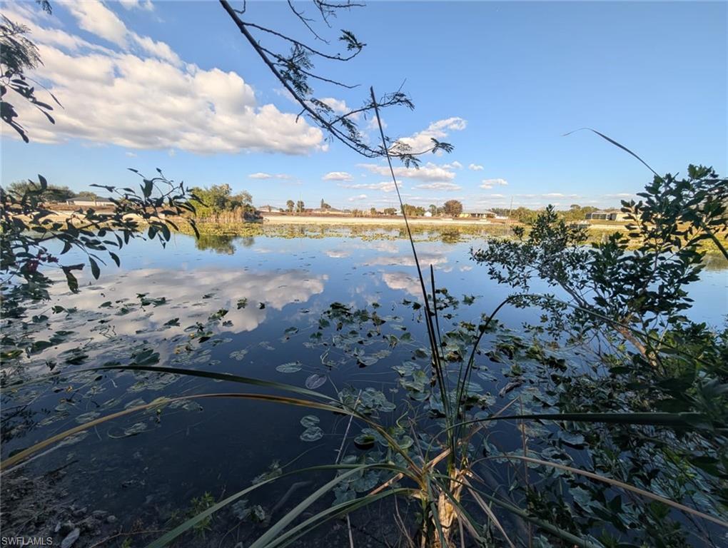 CAPE CORAL - Land