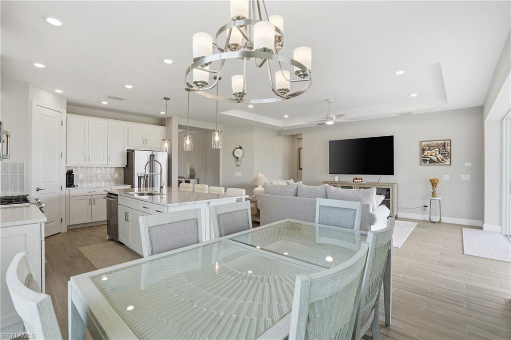 ESPLANADE LAKE CLUB - Residential Lease