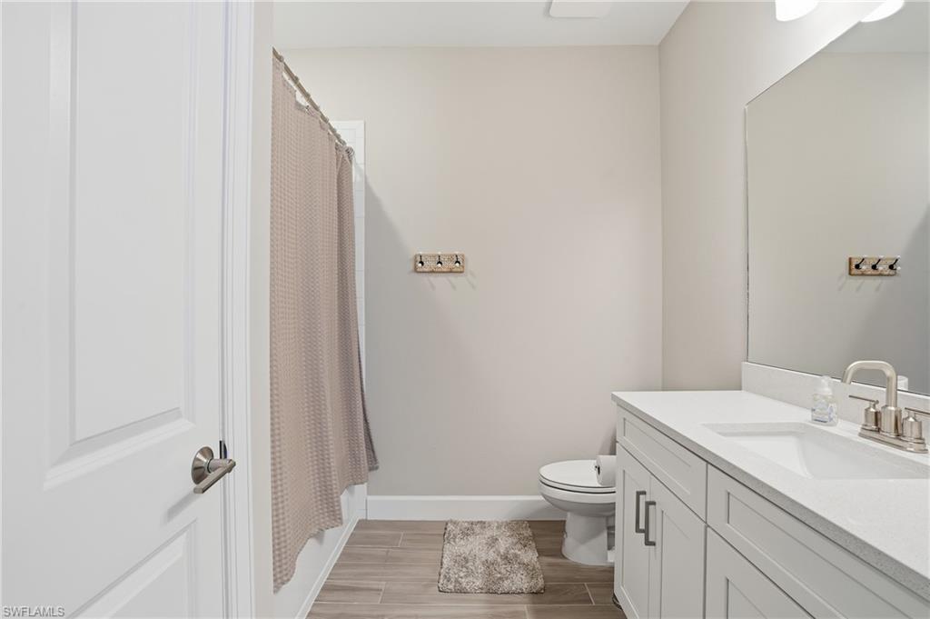 ESPLANADE LAKE CLUB - Residential Lease