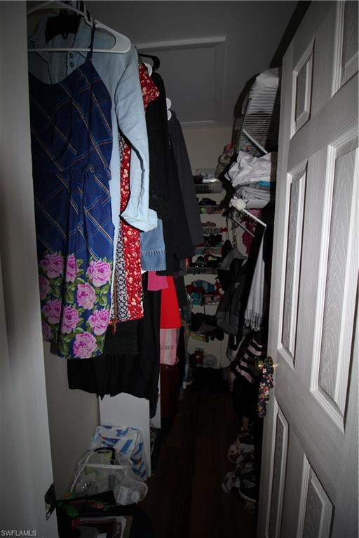 VILLAGE OF WHISKEY CREEK - Residential