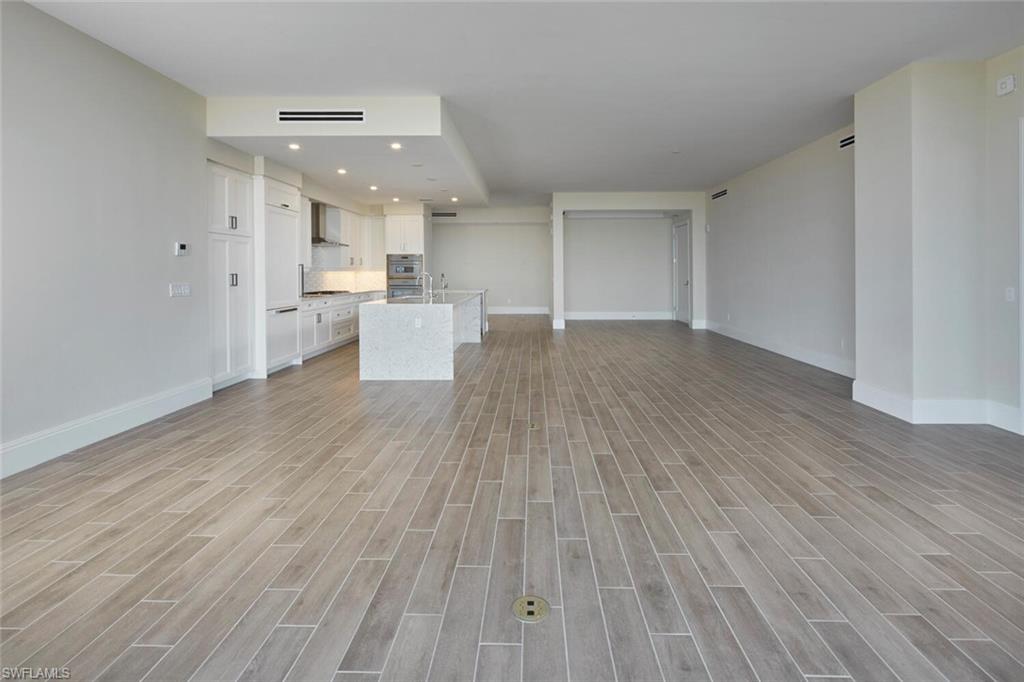 INFINITY AT THE COLONY - Residential