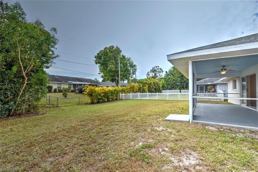 SAN CARLOS PARK - Residential