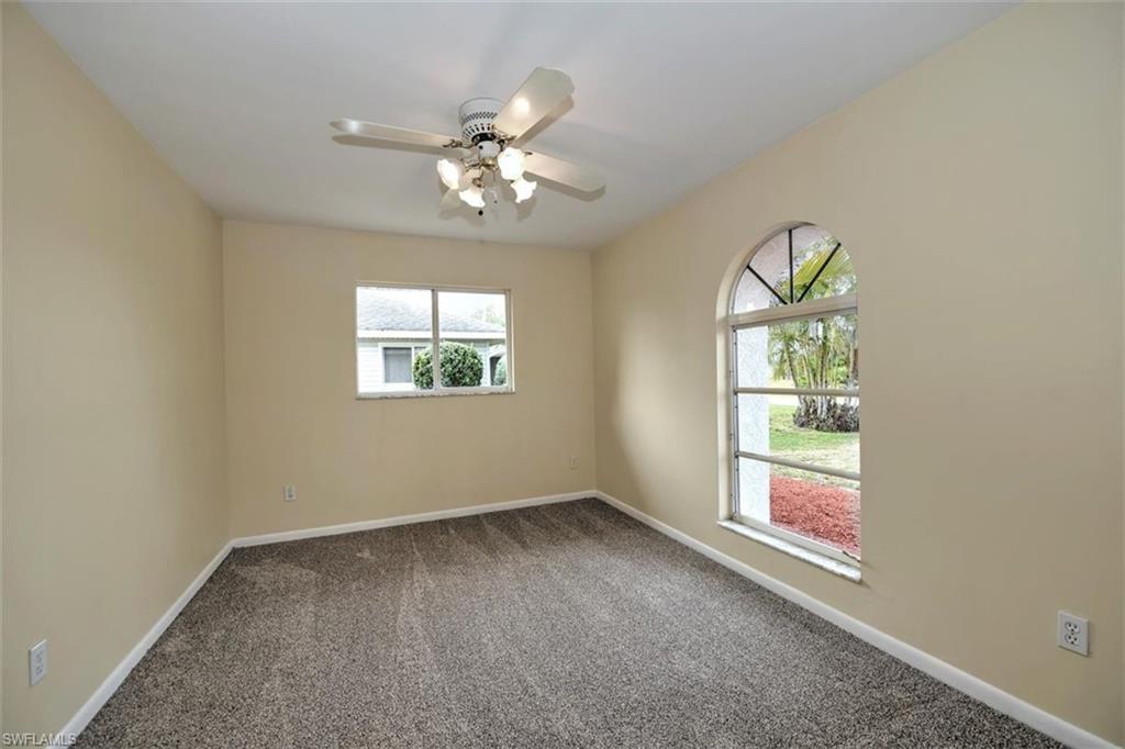 SAN CARLOS PARK - Residential