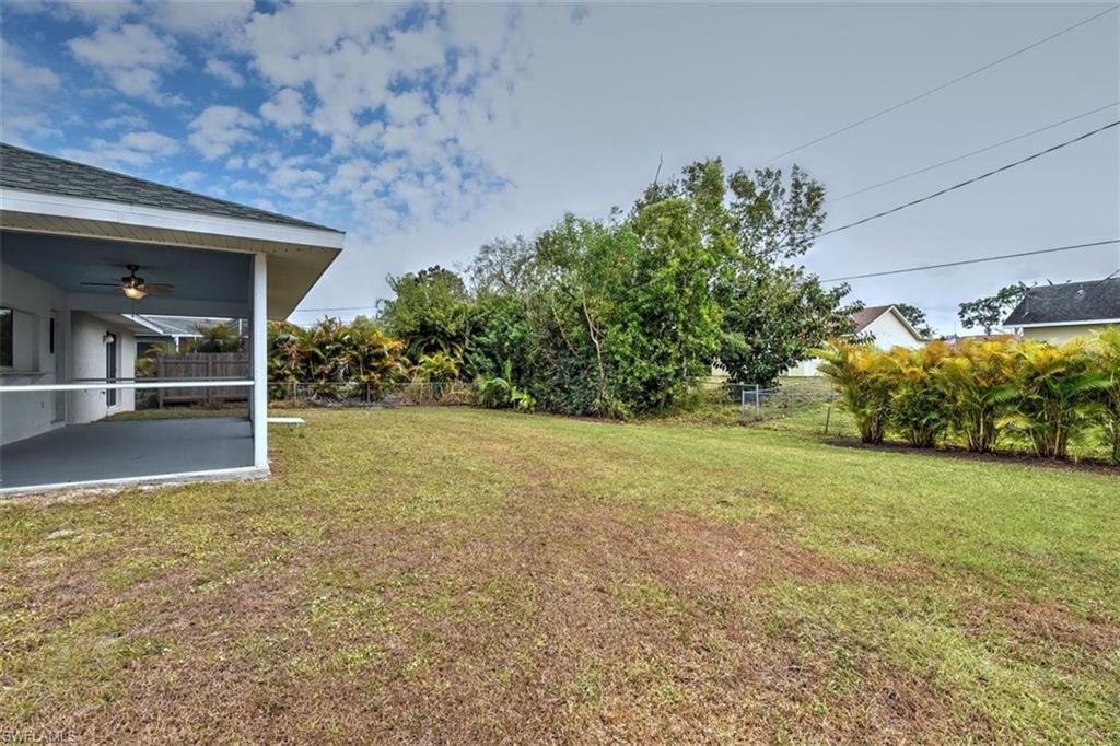 SAN CARLOS PARK - Residential