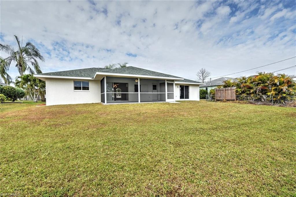 SAN CARLOS PARK - Residential