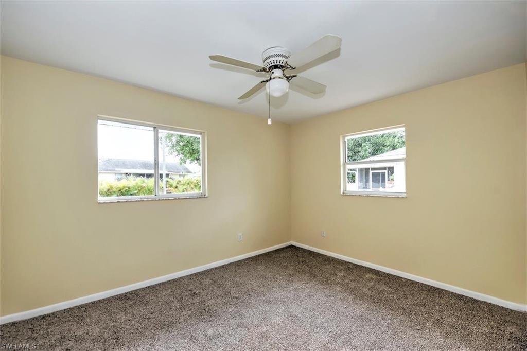 SAN CARLOS PARK - Residential