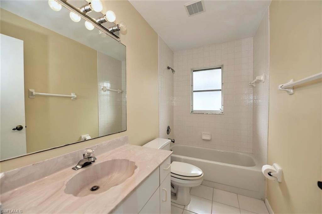 SAN CARLOS PARK - Residential