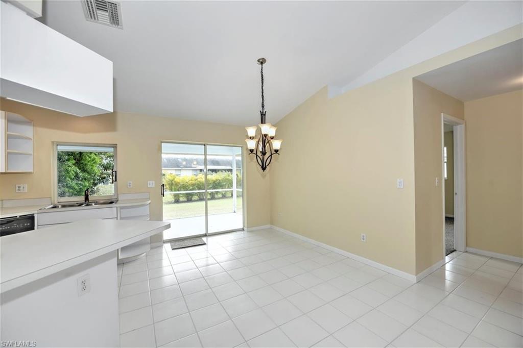 SAN CARLOS PARK - Residential