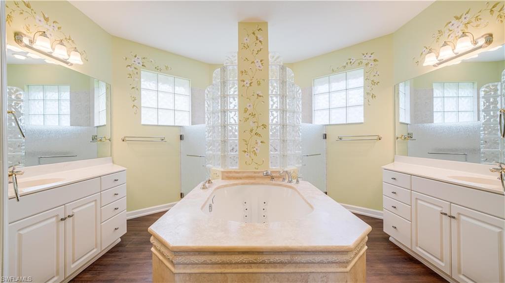 REFLECTION LAKES - Residential