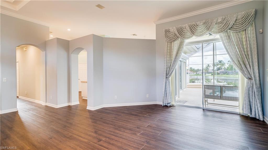 REFLECTION LAKES - Residential