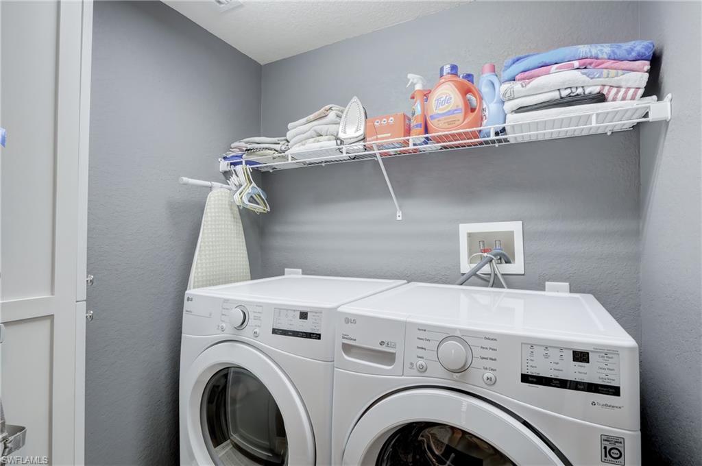 BOTANICAL PLACE - Residential