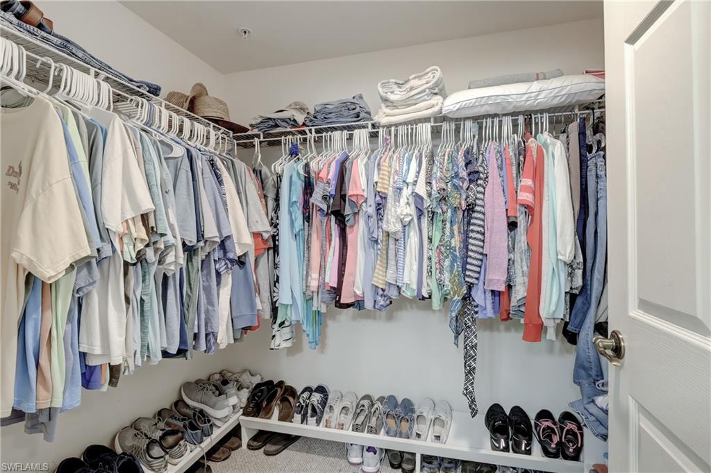 BOTANICAL PLACE - Residential