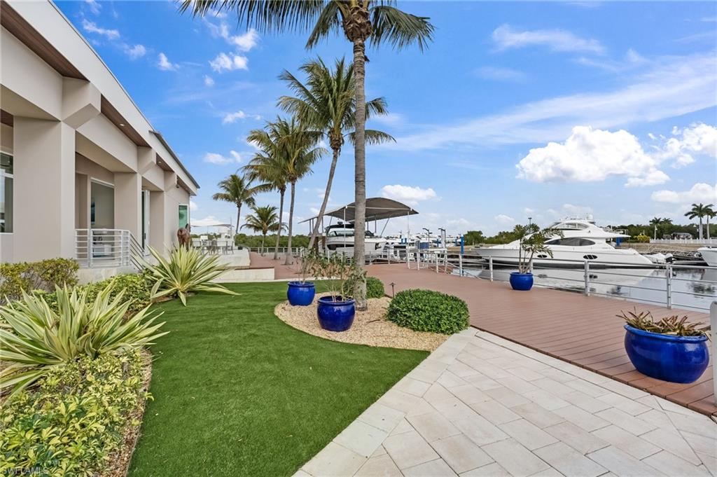 DEEP LAGOON ESTATES - Residential