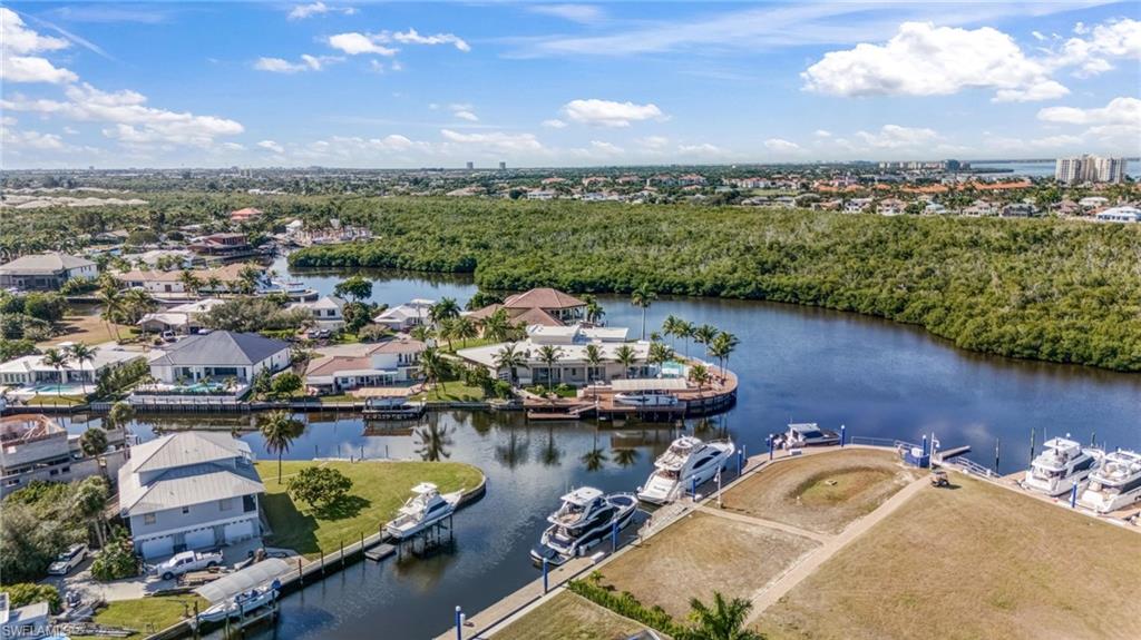 DEEP LAGOON ESTATES - Residential