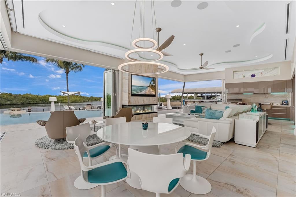 DEEP LAGOON ESTATES - Residential