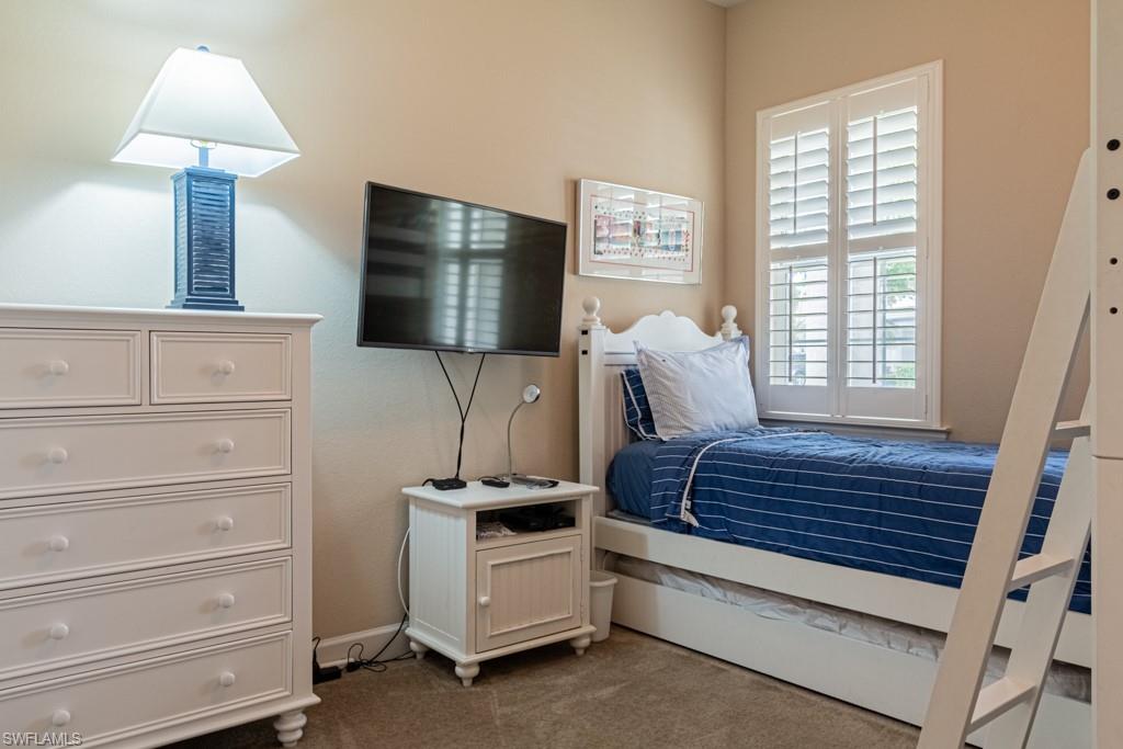 LAKEVIEW - Residential