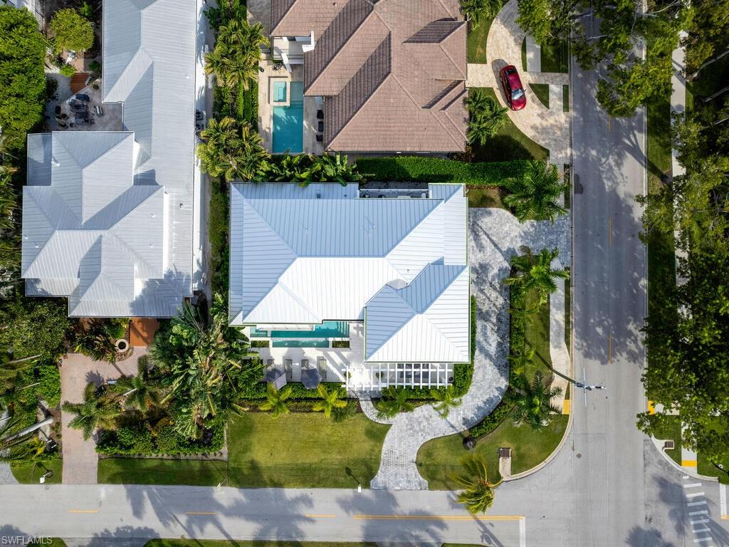 OLDE NAPLES - Residential