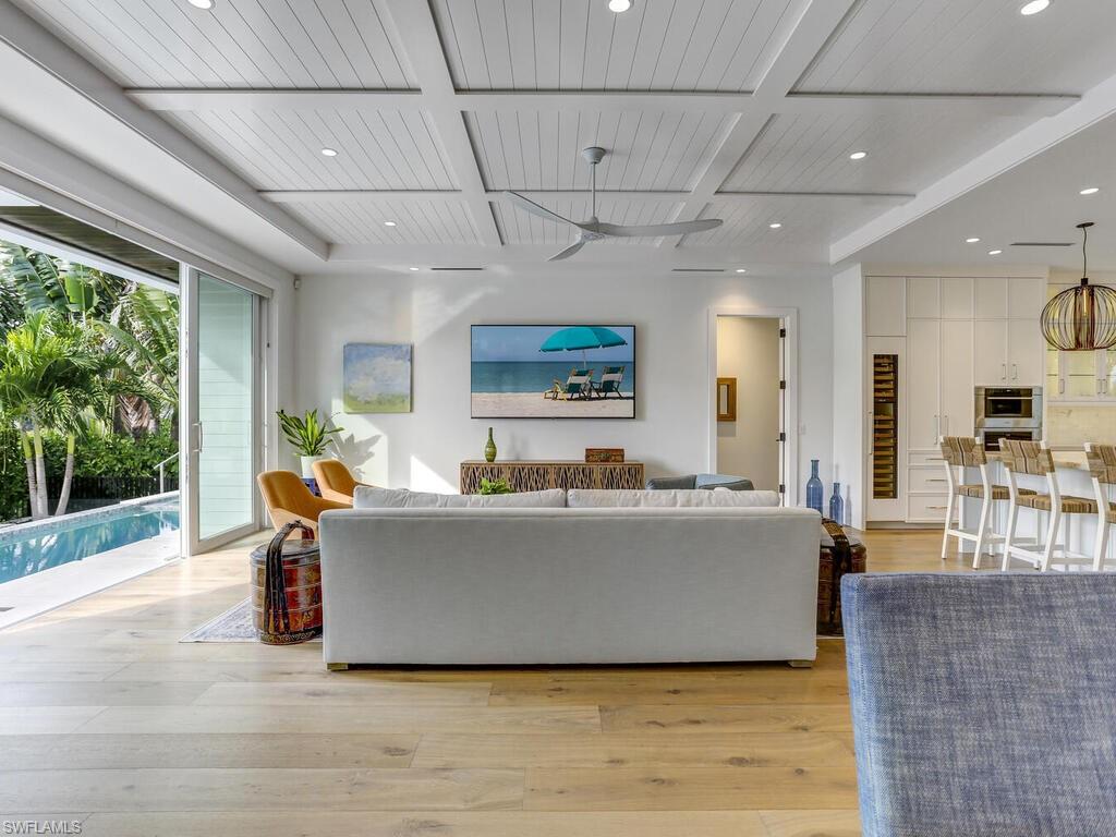 OLDE NAPLES - Residential