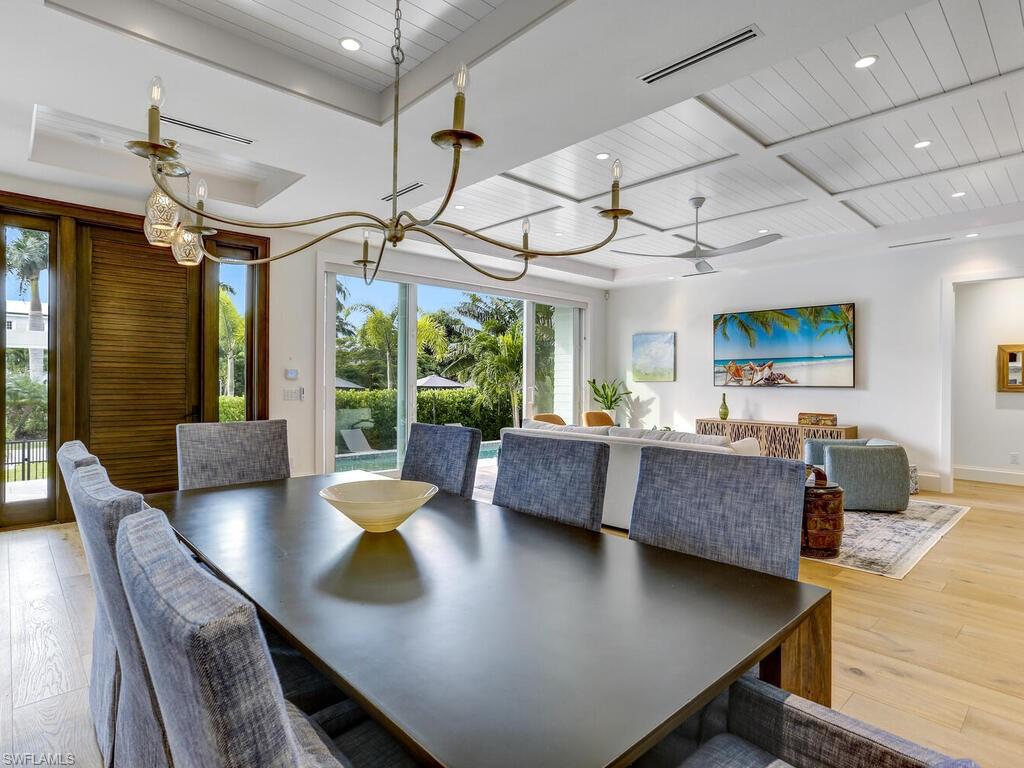 OLDE NAPLES - Residential