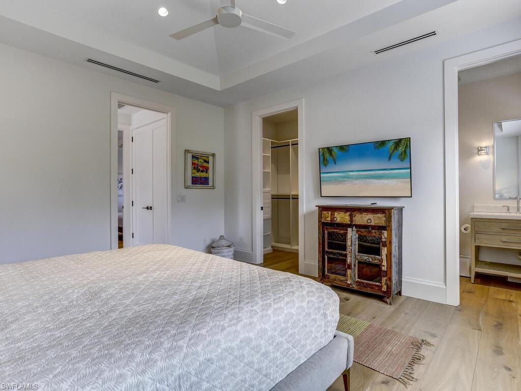 OLDE NAPLES - Residential