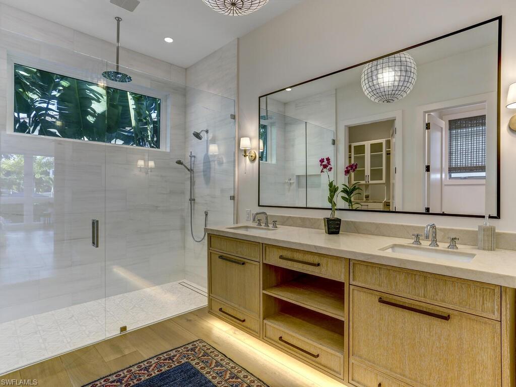 OLDE NAPLES - Residential