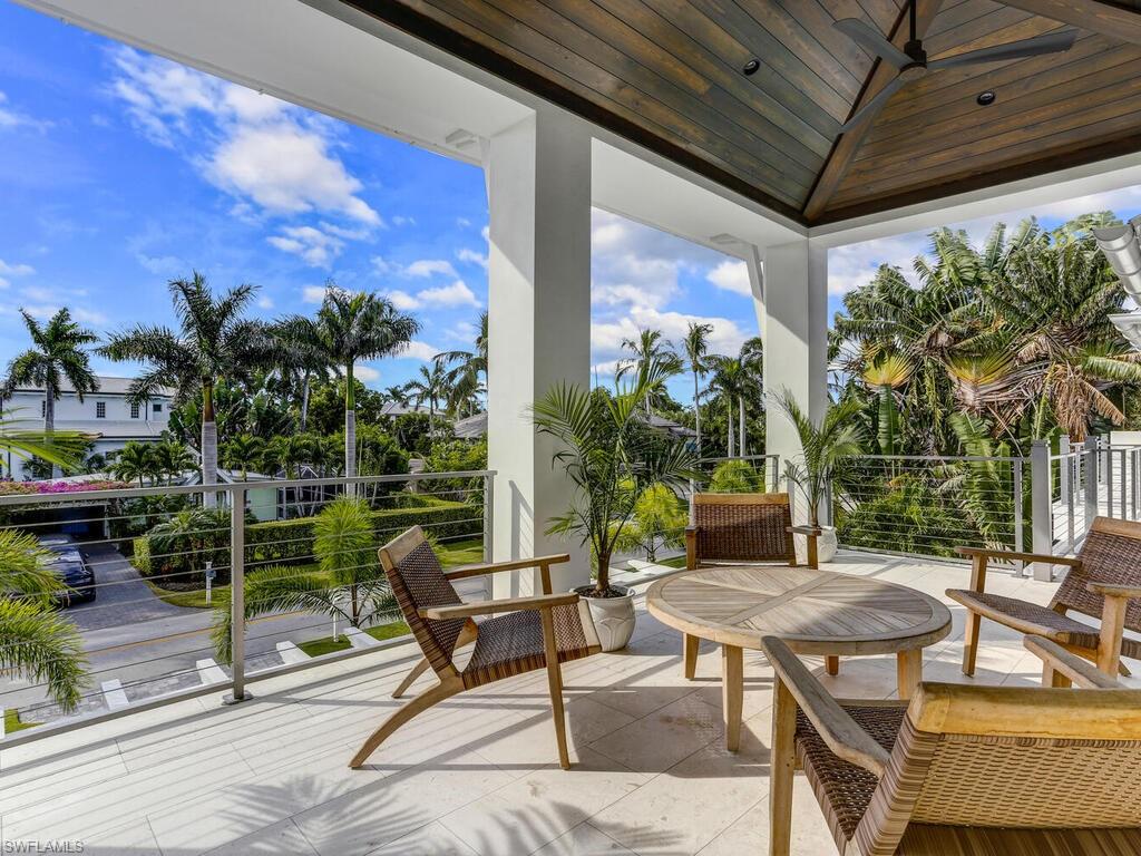 OLDE NAPLES - Residential