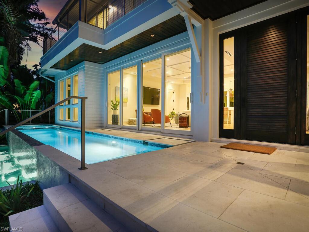 OLDE NAPLES - Residential