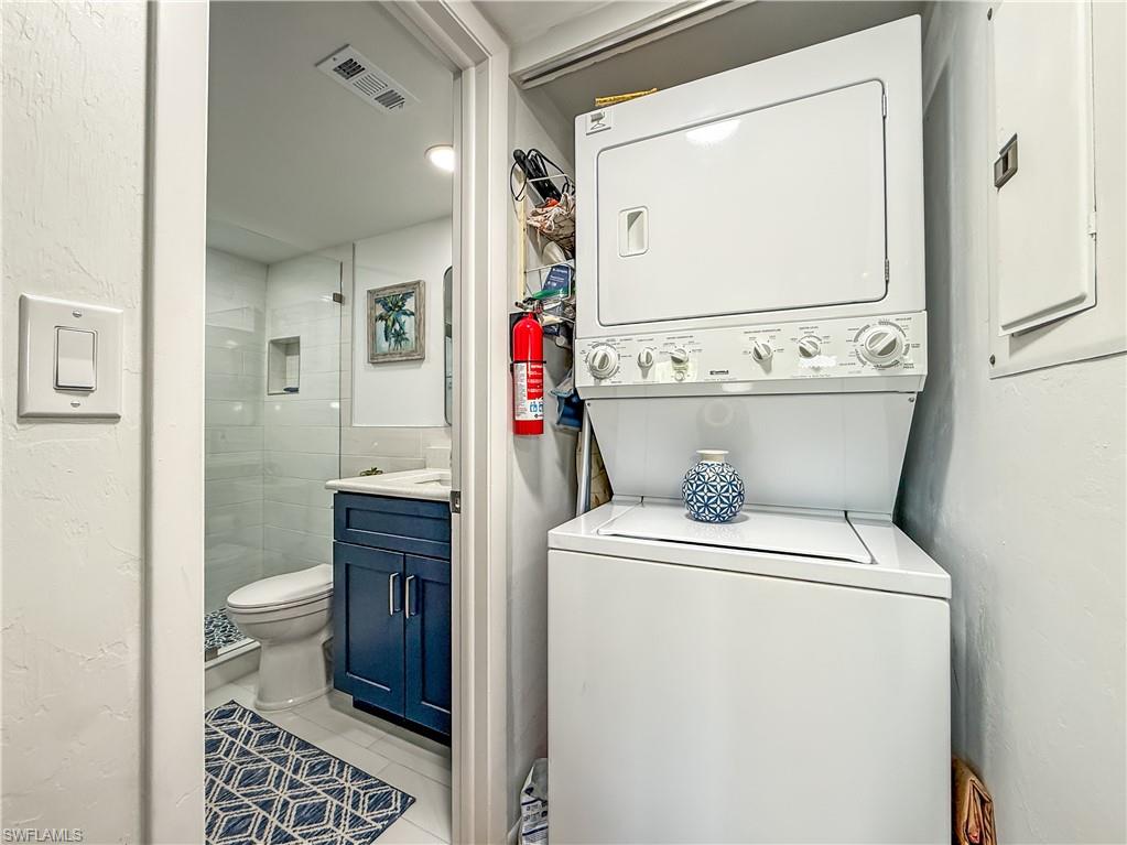 PINEWOOD SOUTH CONDO - Residential