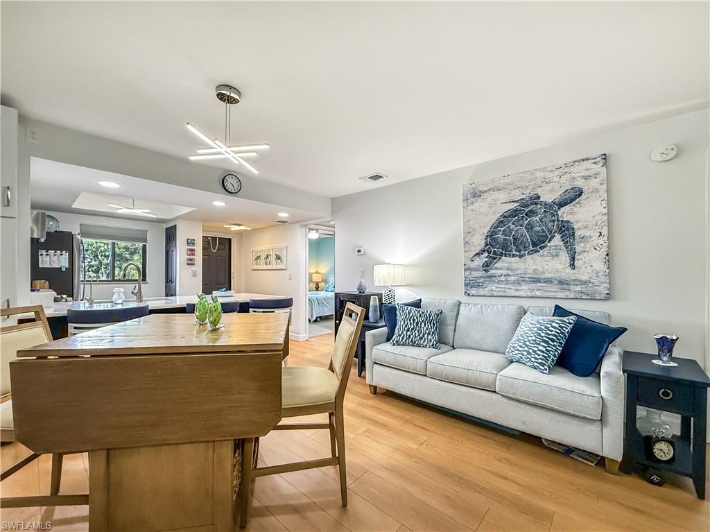 PINEWOOD SOUTH CONDO - Residential