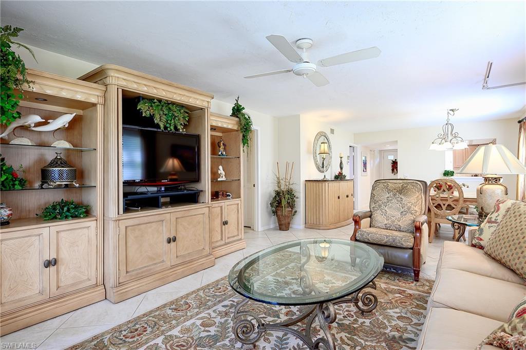 BAYSIDE VILLAS - Residential Lease