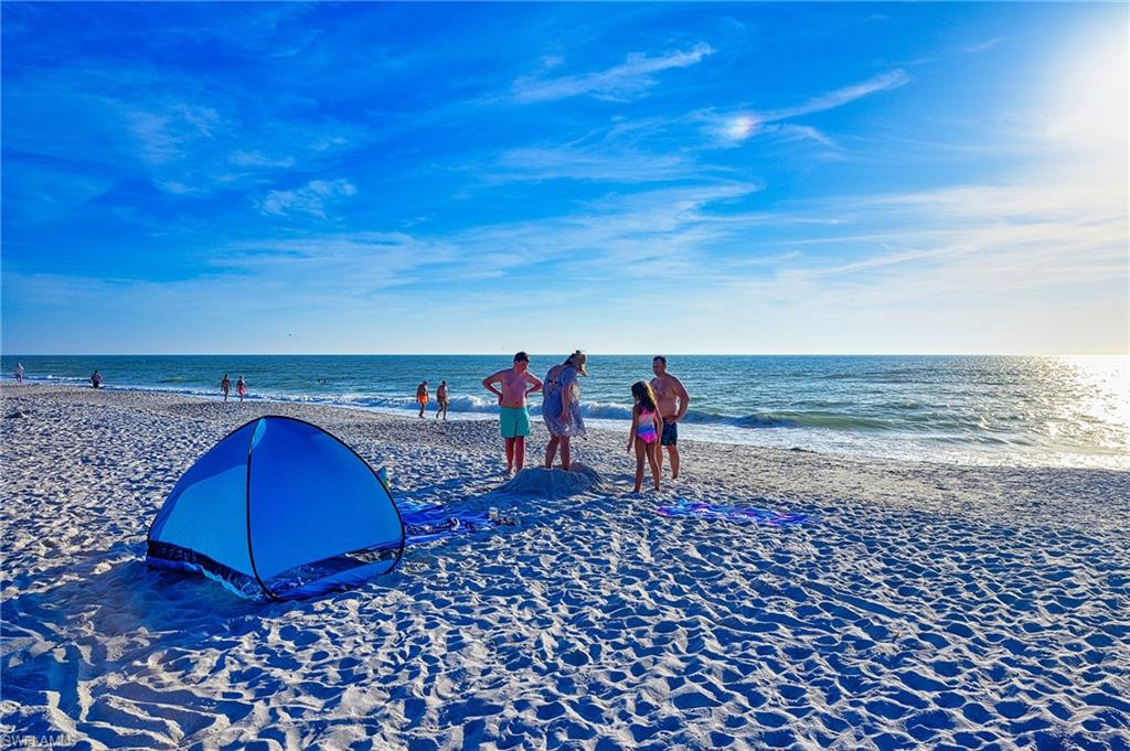 BAYSIDE VILLAS - Residential Lease