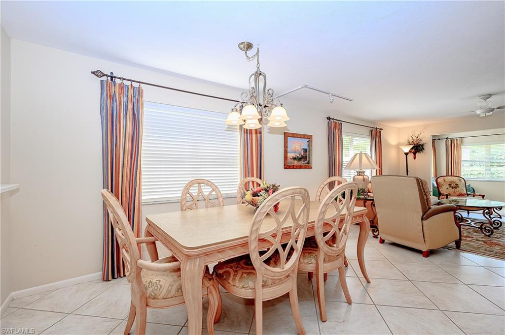 BAYSIDE VILLAS - Residential Lease