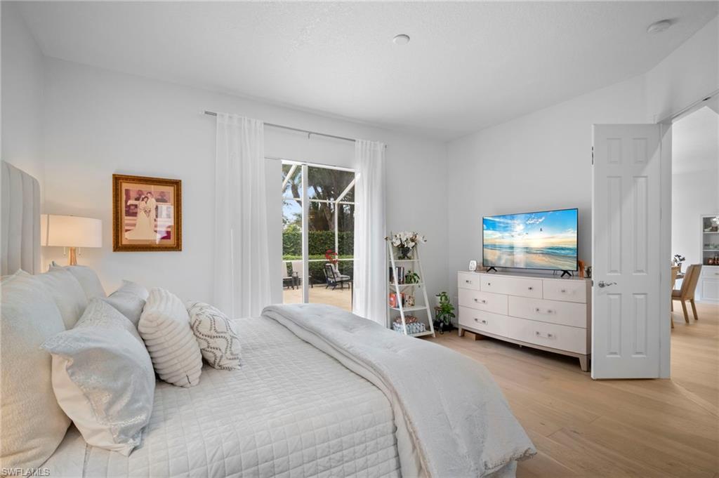 ISLAND WALK - Residential