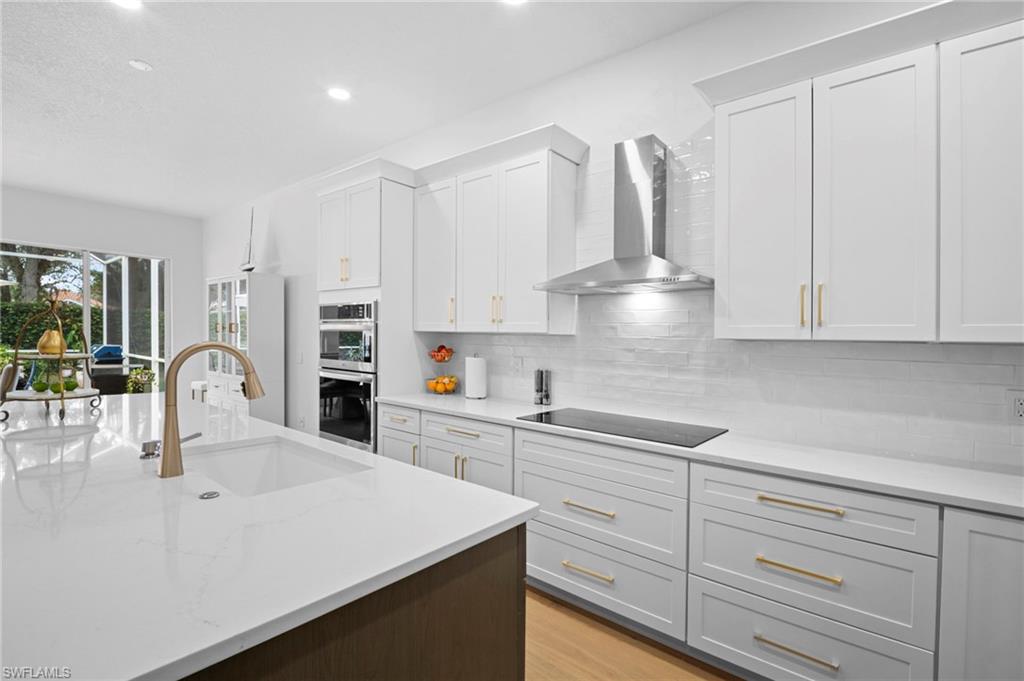 ISLAND WALK - Residential